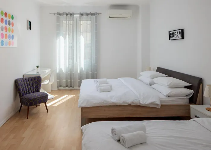 Lux Centre * 스플리트